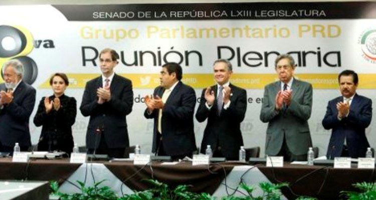 Inicia plenaria del PRD en Senado
