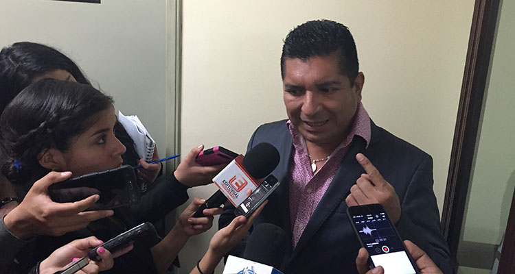 No dividiremos al PAN: Canturosas y Lety
