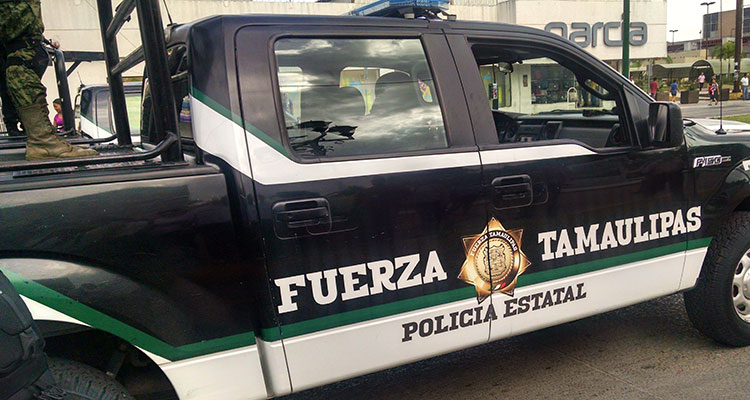 Estatales ‘bolsean’ a ciudadanos por falta de viáticos