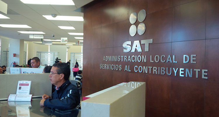 Los lemas de Independientes; retadores y populares