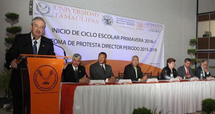 Toma Rector protesta a Director de Reynosa-Rodhe