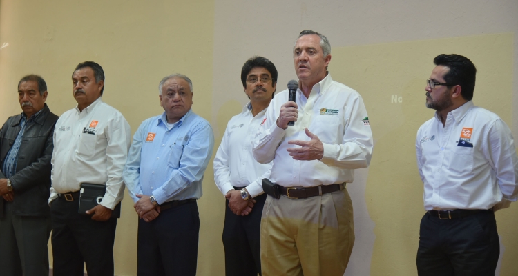 Formaremos una gran alianza por  la educación: Alejandro Etienne