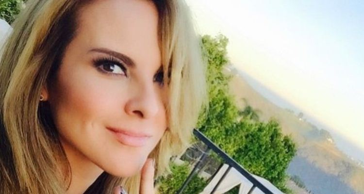 Kate del Castillo bromea sobre su situación emocional