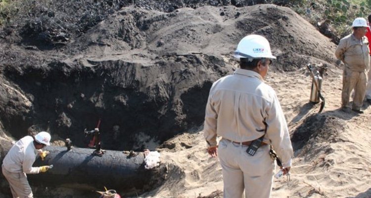 Arrebatan ejidos para extracción de petróleo