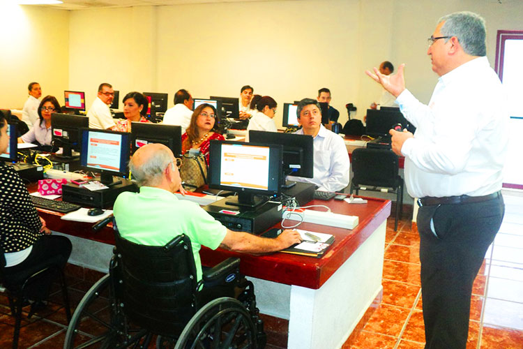 Capacita UAT a docentes en el diseño de Unidades de Aprendizaje y Evaluación Didáctica