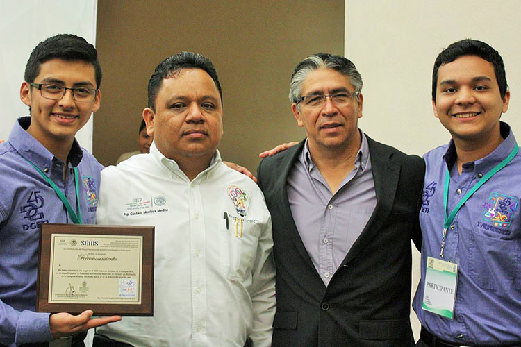 CBTis 103, primer lugar en Prototipos y Expociencias