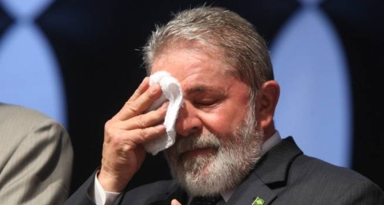 Detienen a Lula por Corrupción