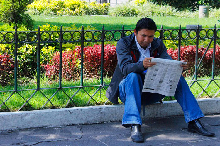 Encuentran profesionistas empleos en maquiladoras