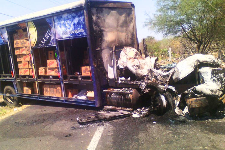 Operativo en Apatzingán: 12 detenidos