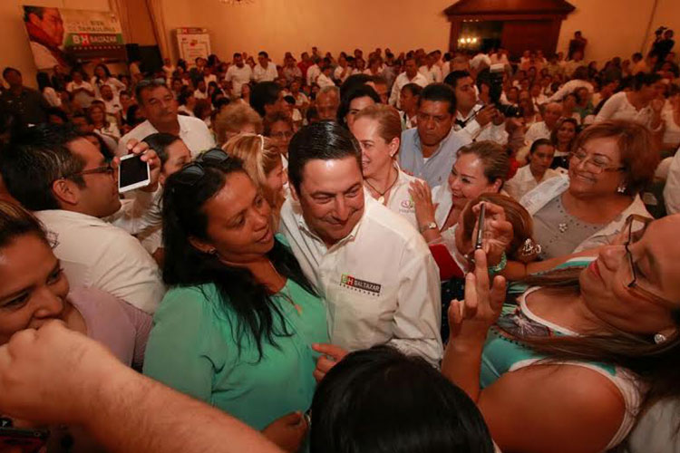 Pacta Baltazar compromisos con sociedad civil del sur