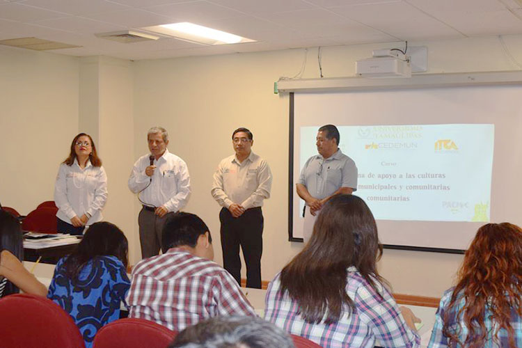 Capacita UAT en programas de fortalecimiento municipal y comunitario