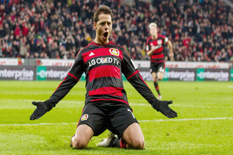 ‘Chicharito’ anota en triunfo del Leverkusen ante Wolfburg
