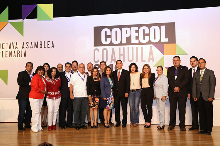 Rinde protesta Ramiro Ramos como presidente de la COPECOL