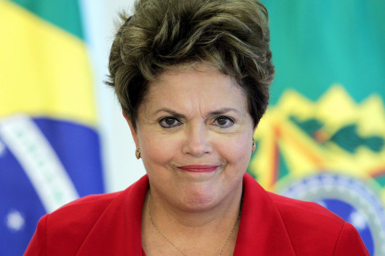 La comisión parlamentaria aprueba que el Congreso juzgue a Rousseff