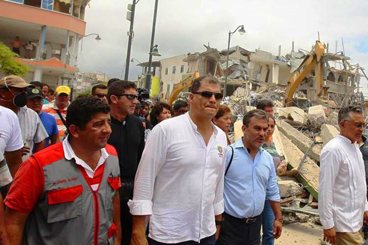 Ecuador anuncia declaratoria por ocho días de luto nacional