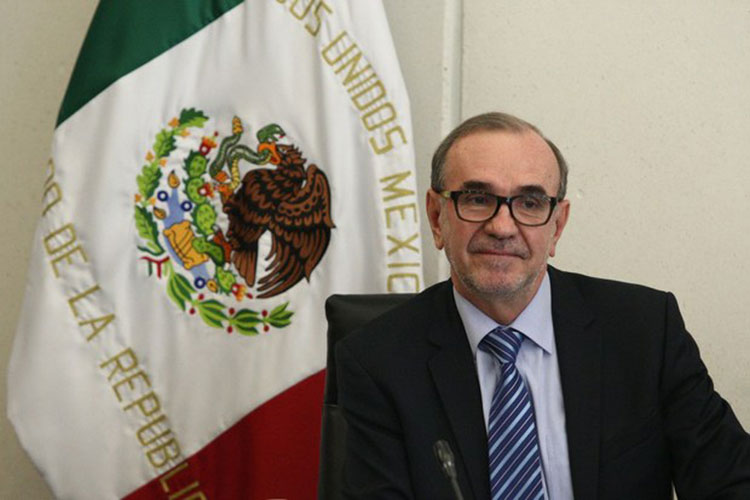 Nuevo embajador de México en EU, quiere fortalecer a connacionales