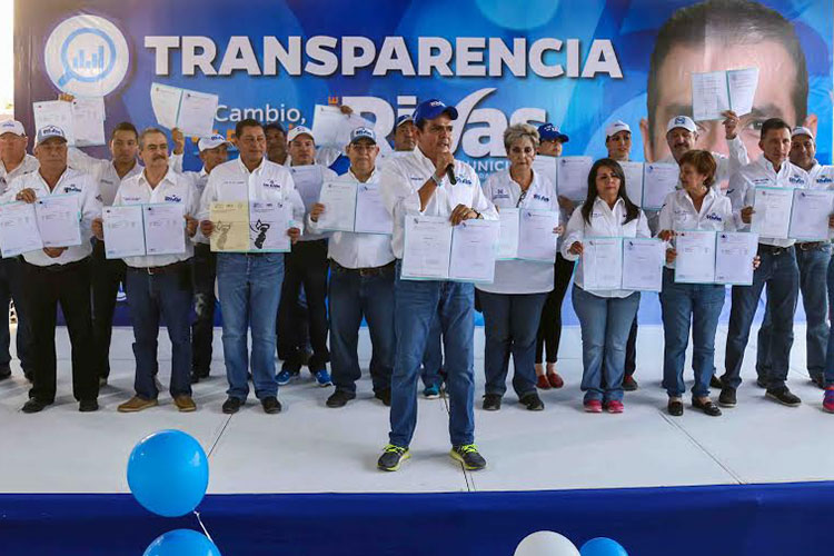 Presentan los candidatos del PAN exámenes antidoping