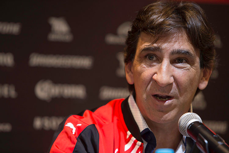 Despiden a Gustavo Costas como DT del Atlas