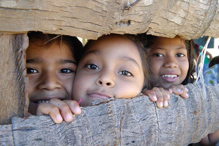 La mitad de los niños en el país está en pobreza