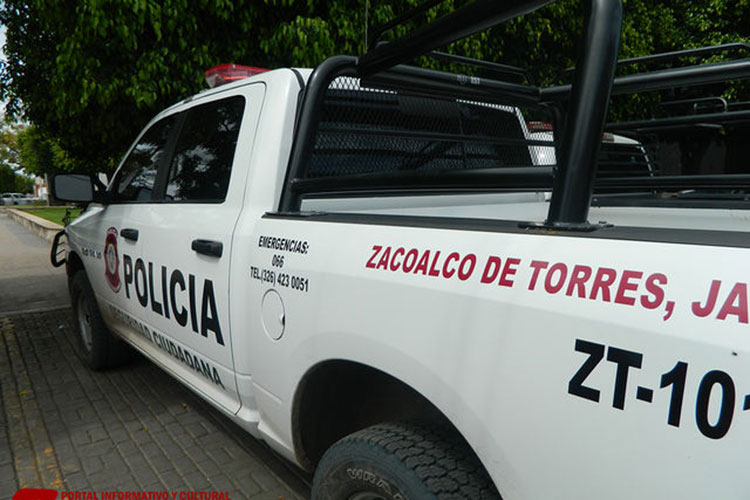 Usan patrullas de Zacoalco para video musical