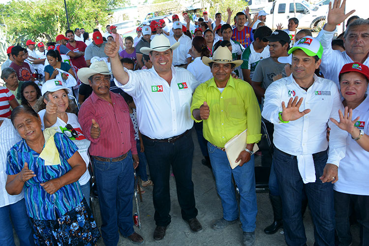 Una Tras Otra Pancho, tú eres un peligro para Tamaulipas