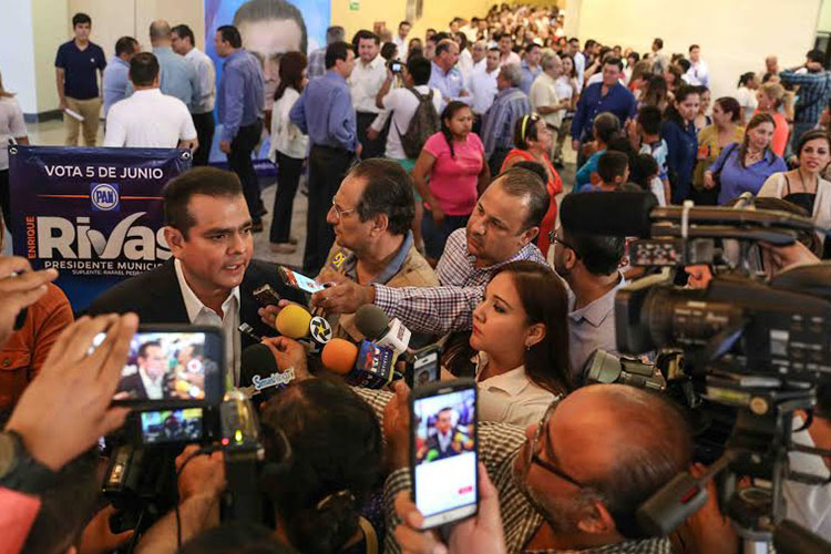 Enrique Rivas propone  ventanilla única para agilizar tramitología