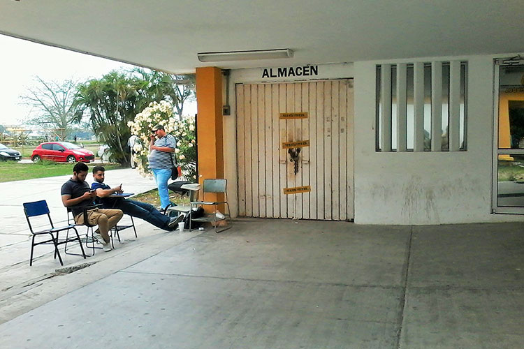 Continúa la pugna entre alumnos y directiva del Tec de Madero