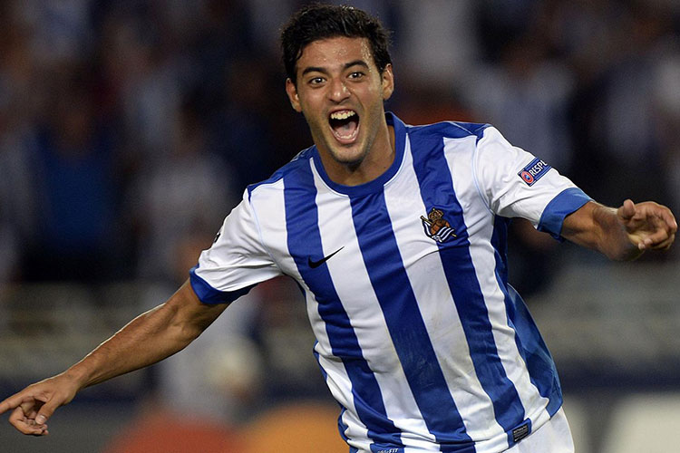 Vela se reencuentra con el gol