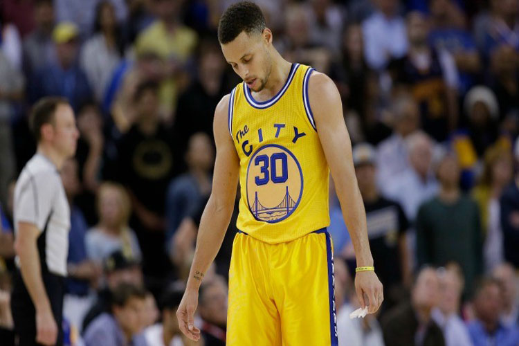 En riesgo récord de triunfos en campaña de Warriors
