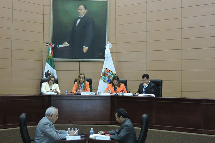 Una Tras Otra ¡Se acabó El No Pasa Nada!