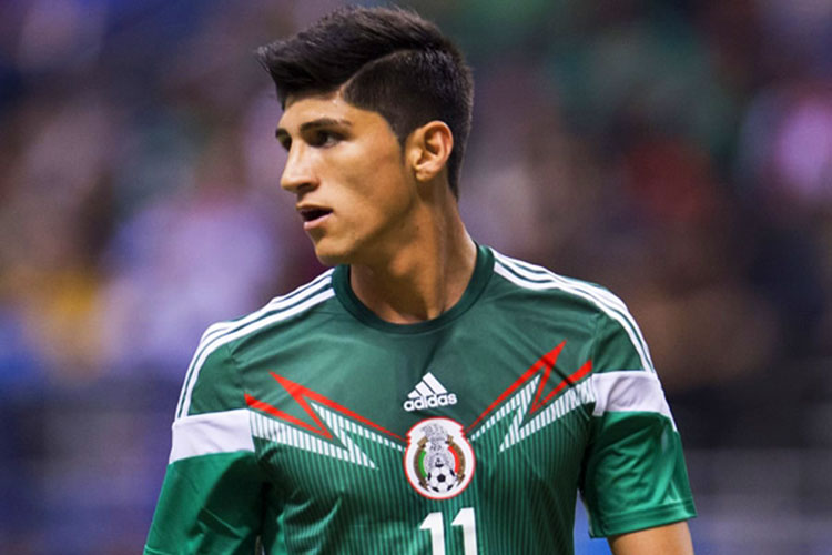 Alertan de secuestro del jugador Alan Pulido