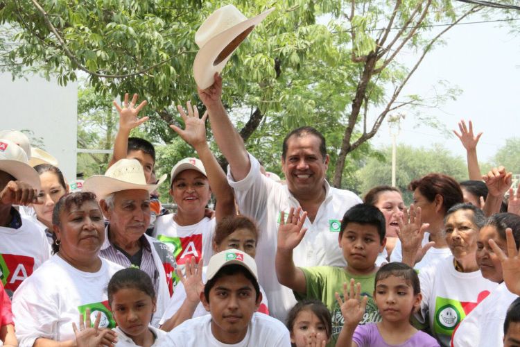 Con Oscar Almaraz ganamos todos: campesinos
