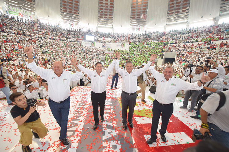 Balta y Cabeza de Vaca exigen rescate de Alan Pulido