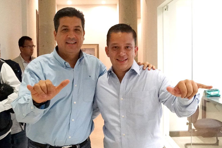 Una Tras Otra Ricardo Anaya, como la mujer engañada