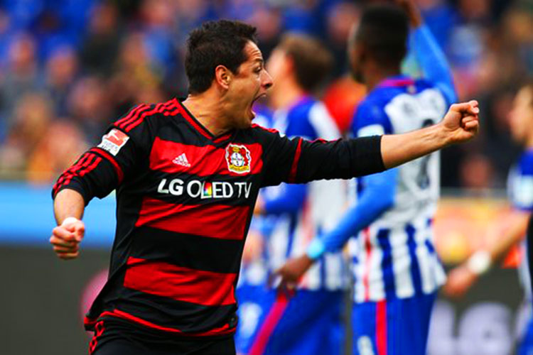 Bayer Leverkusen garantiza continuidad de ‘Chicharito’