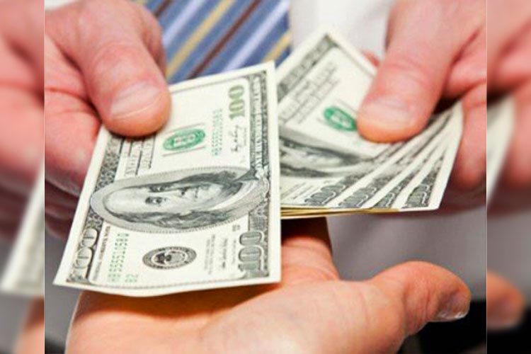 Aumenta medicamento 8% por precio del dólar