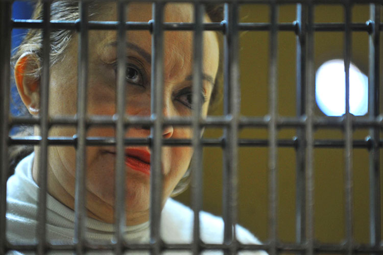 Cierran juicio al único testigo protegido de la PGR contra Esther Gordillo