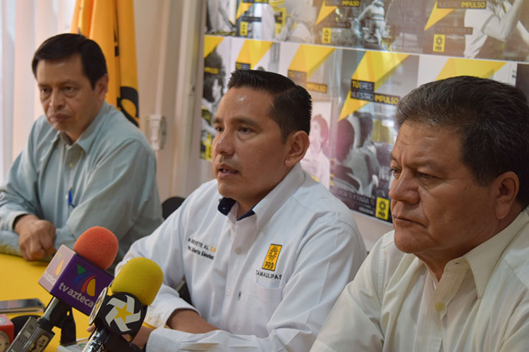 Inicia proceso de expulsión de ex presidentes del PRD