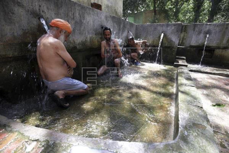Alcanza una ciudad de India 51 grados de temperatura
