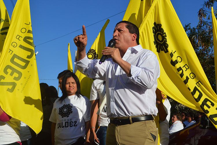 “No voy a declinar ni a traicionar”: Jorge Valdez