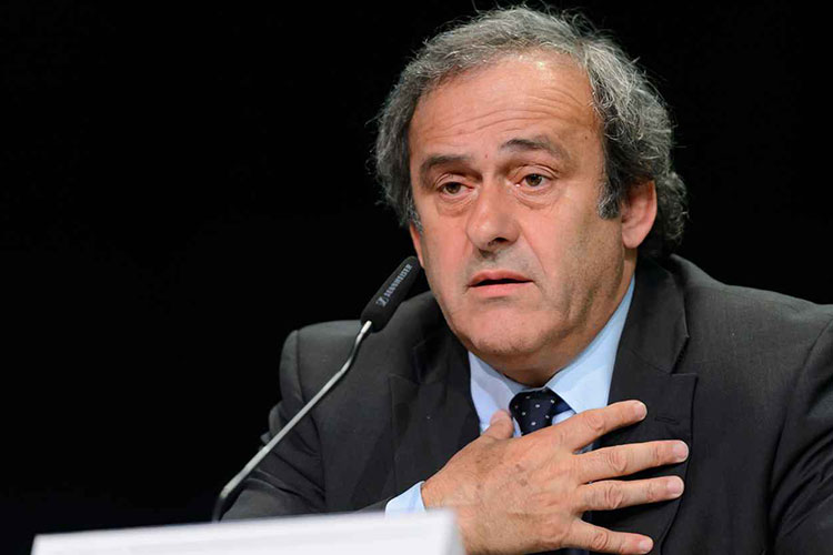 Platini renuncia de la presidencia de la UEFA