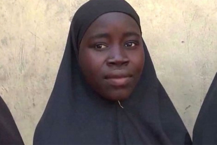 Encuentran a una de las niñas secuestradas por Boko Haram