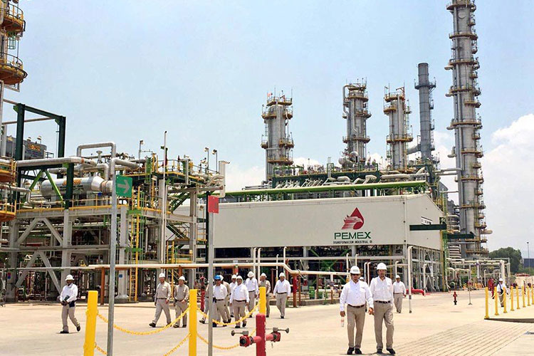 Pemex esta en quiebra, asegura Marko Cortés