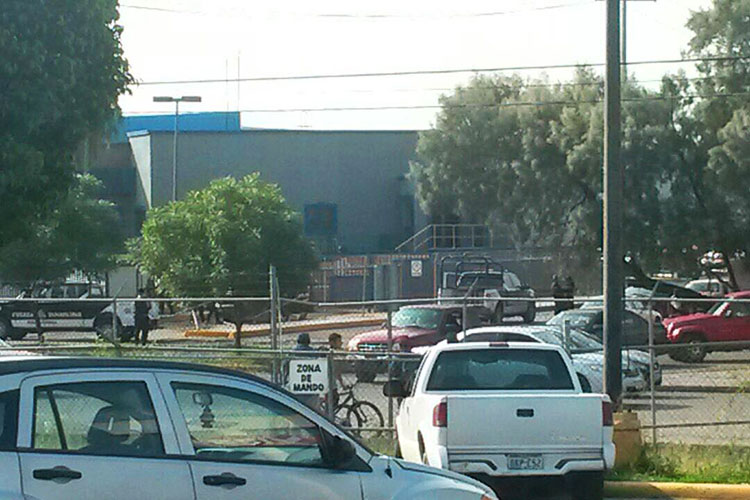 Persecución termina en la maquiladora Delphi