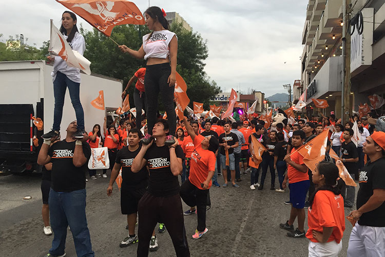 A gritos, el otro debate de las porras