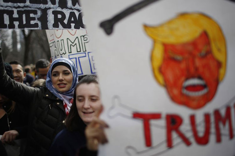 Nuevas protestas por visita de Trump a California