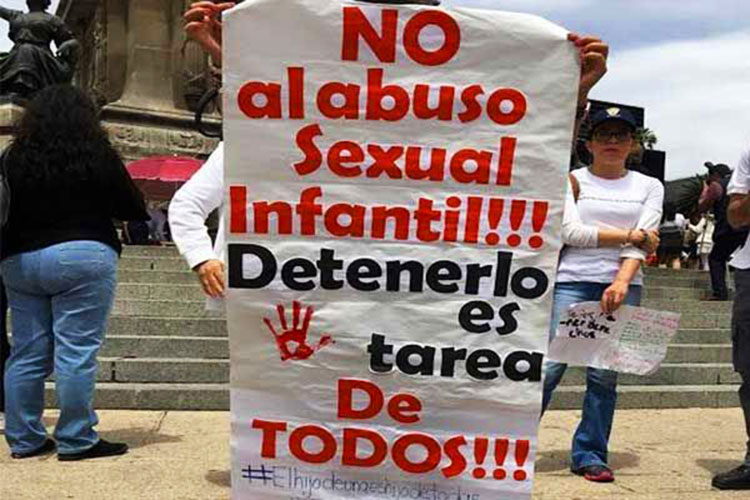 SEP cesa a 2 funcionarias por caso Montessori Matatena