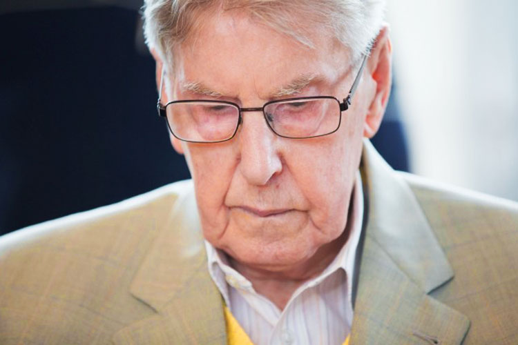 Ex miembro de la SS, de 94 años, es condenado a prisión