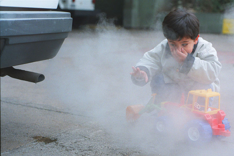 Hoy no circulan autos engomado amarillo y placas 5 y 6