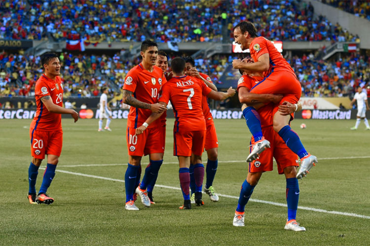 Chile se impone a Colombia; Espera a Argentina en la final
